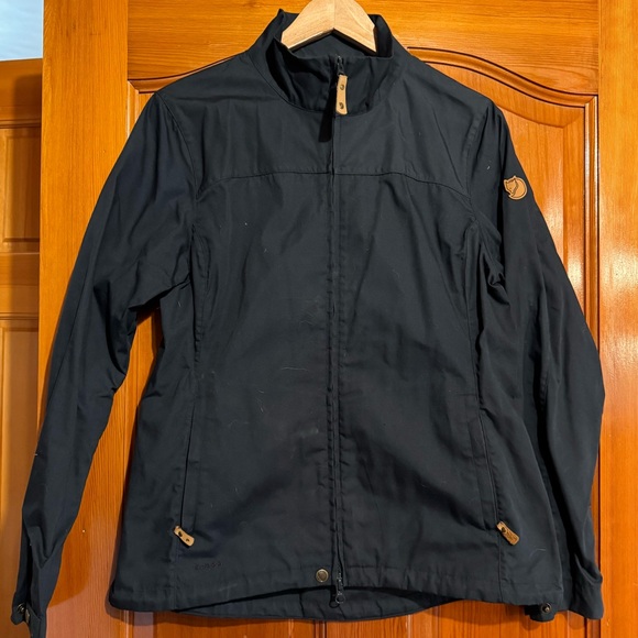 Women’s Fjallraven showerproof jacket - Picture 1 of 4